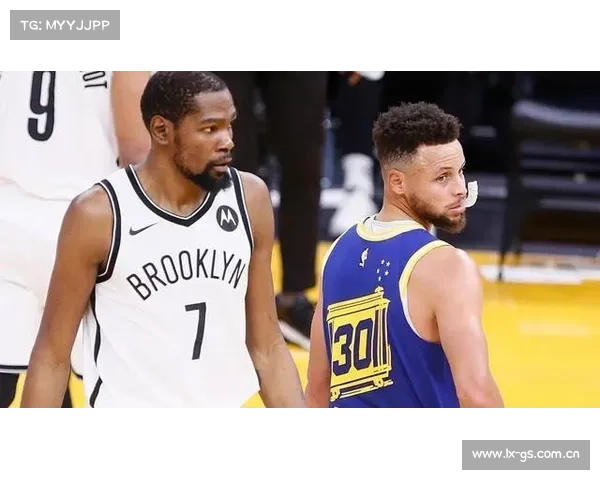 NBA常规赛:篮网VS勇士 五小对五小,这场就看谁的三分能爆了! NBA常规赛:篮网VS勇士 五小对五小,这场就看谁的三分能爆了!